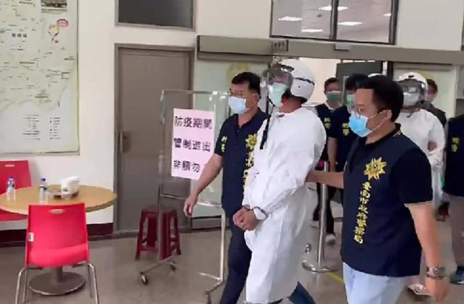 台南市归仁圆环9日凌晨发生枪击，造成1死1重伤，检警已拘提4名男子到案，并深入追查中。（图/ 中央社）