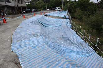 寶山水庫大壩廣場崩裂300平米 修復後將不開放停車