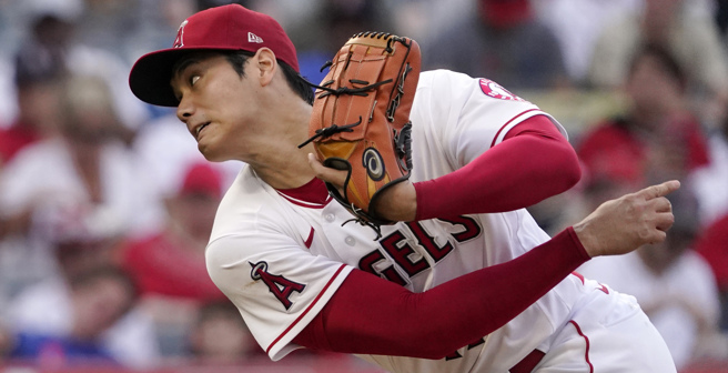 大谷翔平此战投打表现皆精采(美联社)