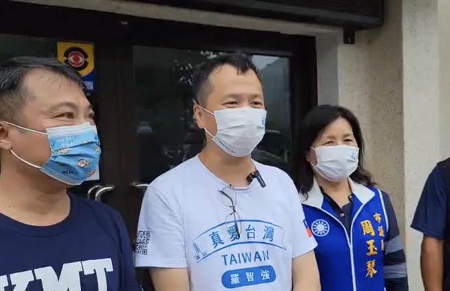 前台北市議員羅智強的祈福行腳之旅，將把心意擴散到全台灣。（蔡明亘攝）