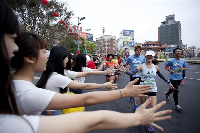 因疫情停办2年后，2022新竹城市马拉松正式回归。（新竹市政府提供／王惠慧新竹传真）