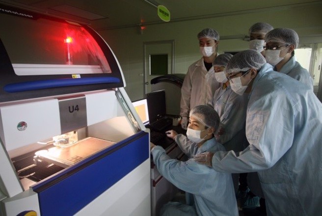 龙华科大坚持特色办学，近年持续投入资源优化师资设备，并对焦产业需求。(照片/龙华科大提供)