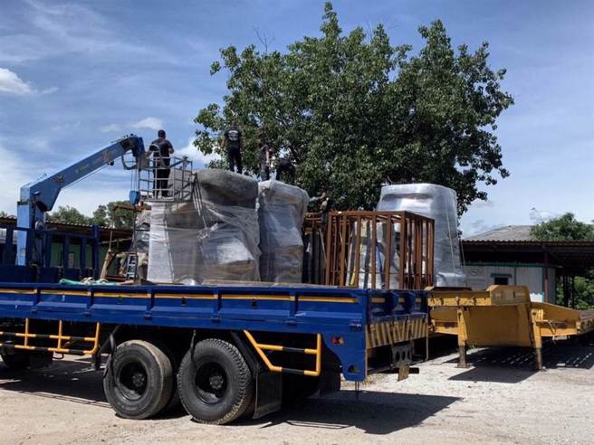 台泰司法单位跨国合作，于泰国当地时间6月8日下午2时30分许，由泰国警方查获第二级毒品安非他命200公斤，初估市价高达新台币2亿以上。（桥头地检署提供／林雅惠高雄传真）
