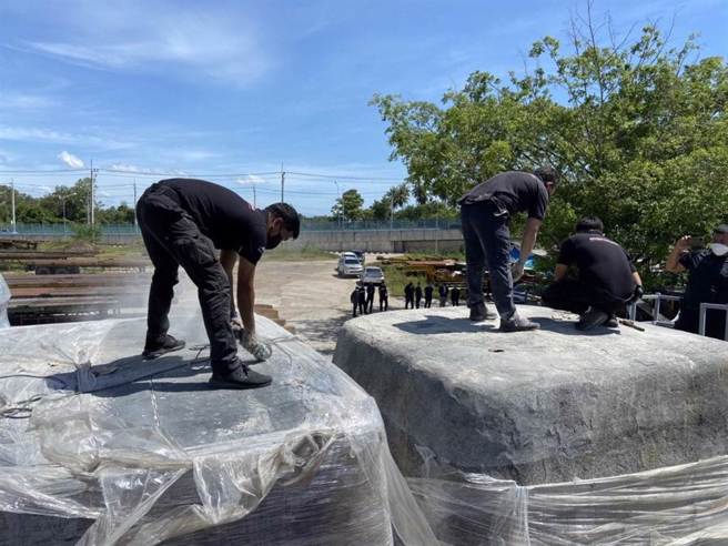 台泰司法单位跨国合作，于泰国当地时间6月8日下午2时30分许，由泰国警方查获第二级毒品安非他命200公斤，初估市价高达新台币2亿以上。（桥头地检署提供／林雅惠高雄传真）
