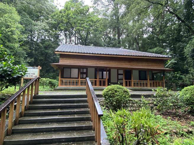嘉义树木园管理室兴建于日据时代，由林试所委外整修完成。（廖素慧摄）