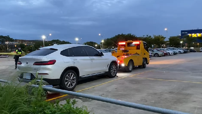 已归化台湾的泰国籍李姓夫妻，10日被发现陈尸于桃园高铁站旁停车场车内。（翻摄照片）