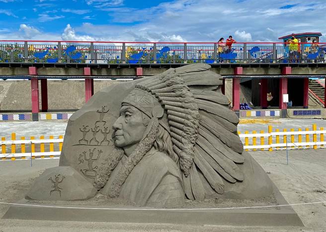 今年以「异国风情」为主题，将世界知名地标、建筑奇观、特色文化、歷史典故等搬到大安滨海乐园。（台中市观旅局提供／陈世宗台中传真）