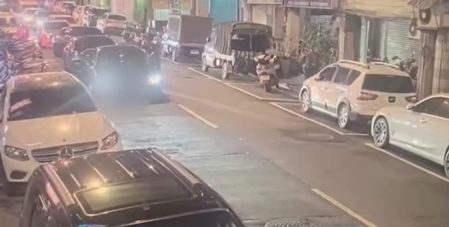 万华暗夜连3养生馆遭砸店 警火速逮7嫌(图／警方提供）