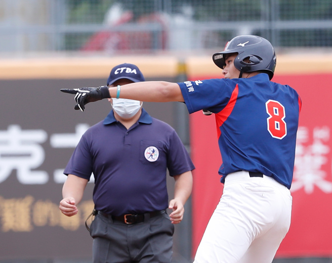 桃園市柯敬賢單場雙安貢獻1打點。（陳怡誠攝）