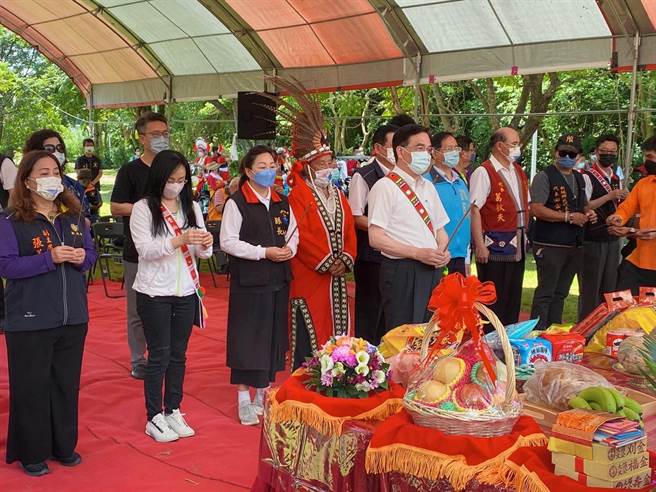 花莲新城乡復兴部落聚会所动工祈福。（花莲县政府提供／王志伟花莲传真）