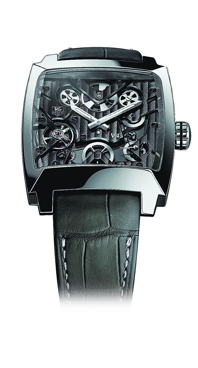 泰格豪雅Monaco V4钛金属腕表，246万1600元。（TAG Heuer提供）