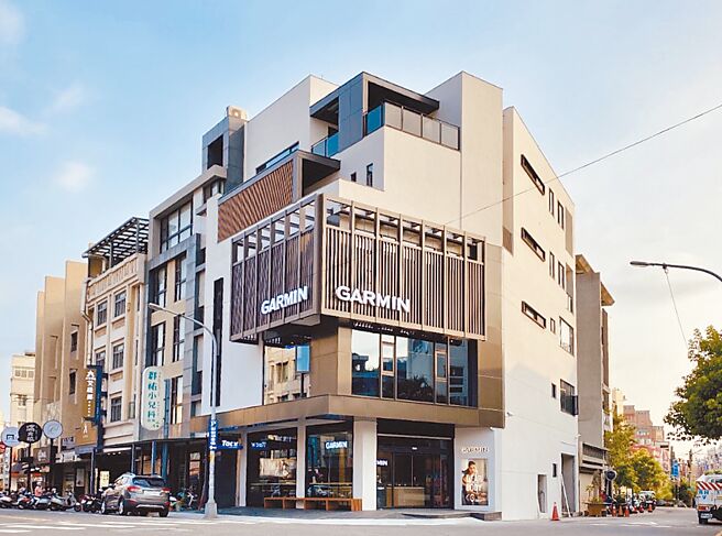 GARMIN在彰化打造结合单车运动文化的复合店，做为单车环岛旅行者的中继休息站。（GARMIN提供）