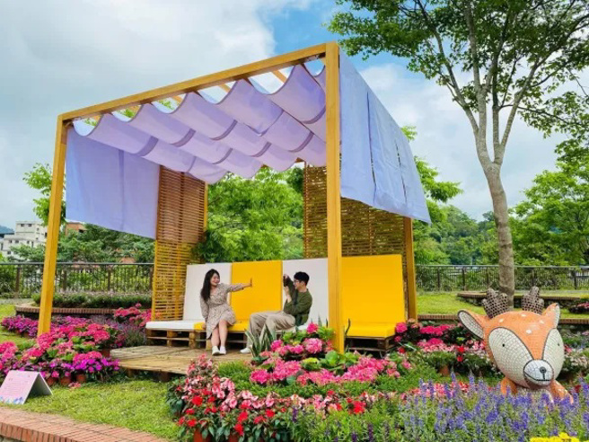 ▲南江水岸广场景色清丽，视野辽阔。(图/行遍天下提供)