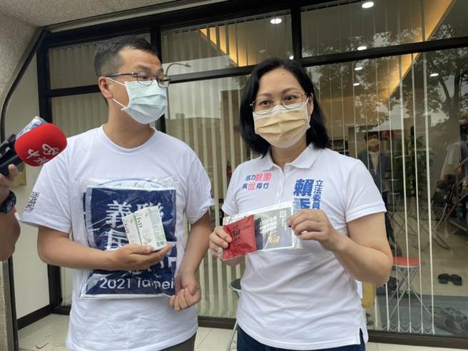 民眾黨桃園市長參選人賴香伶12日拜會羅智強。(呂筱蟬攝)