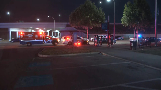 路易斯维尔的河滨公园发生随机枪击，5名青少年中枪。(图/路易斯维尔警局)