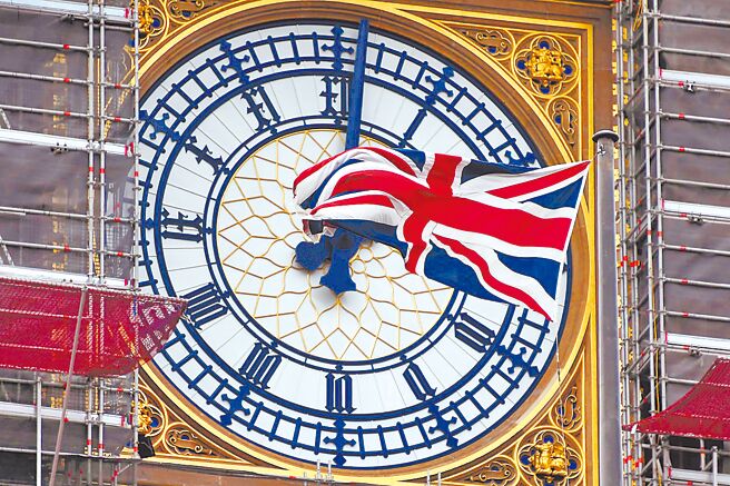 英实验一周工作四天图╱美联社