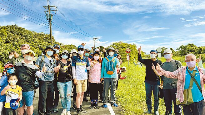 台南推广山海圳国家绿道之美，11日举办「大圳之路漫漫走」健走活动。（张毓翎摄）