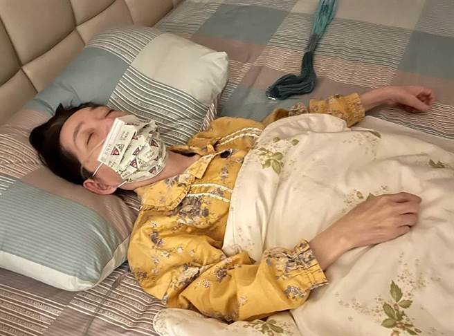 前总统陈水扁日前确诊，妻子吴淑珍最近也染疫，陈水扁不舍表示，「吴淑珍整个人好像风中残烛即将熄灭」。（取自陈水扁脸书）