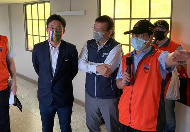 双北1280定期票纳基隆惹议，立委蔡适应表示，因市府财政状况逐渐改善，议题才有讨论空间。（立委蔡适应提供／陈彩玲基隆传真）