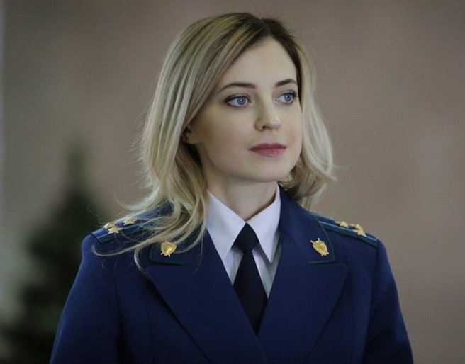 现为俄罗斯联邦独立国协事务、海外侨民及国际人道合作署副署长的波克隆斯卡娅(Natalia Poklonskaya)。(图/截自@i_Mitya_2推特)