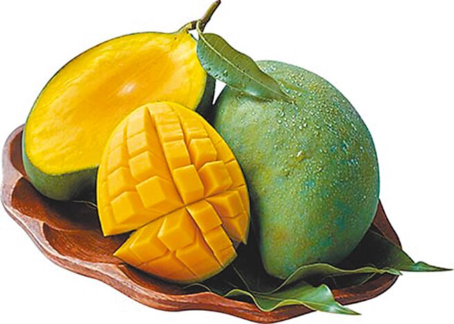 家乐福提供市场上不易买到的乌香芒果，129元／盒。（家乐福提供）