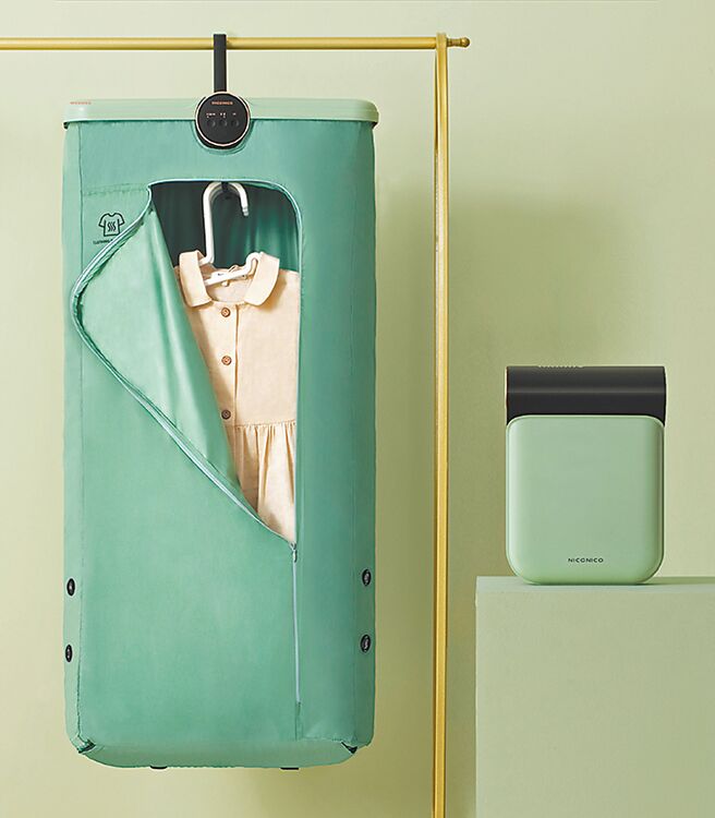 远传friDay购物的NICONICO美型折迭烘衣机，原价4280元，特价2980元。（远传friDay购物提供）