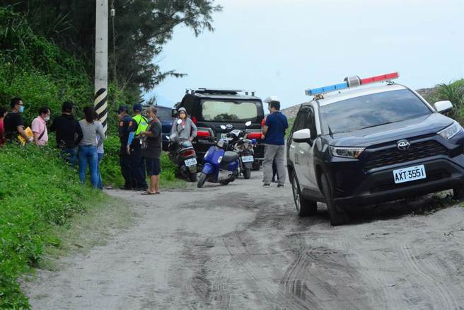 花莲秀林乡一名男子日前身中多刀惨死菜园，凶嫌桃三天躲士林宫庙抓到了。(中时资料库)