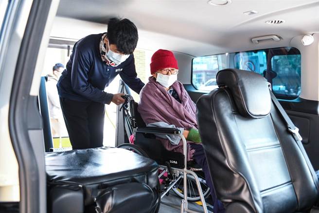 新竹市政府近年推动长照2.0及各项建设，长照ABC据点去年服务超过百万人次，5年来成长8倍。（陈育贤摄）