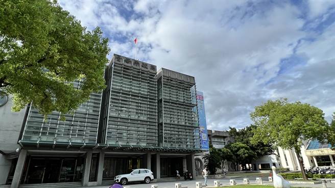 台南市新营区民治市政中心。（张毓翎摄）