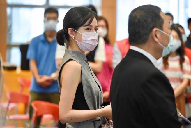 國民黨新北市議員參選人、「侯家軍」戴湘儀。（圖/翻攝 戴湘儀臉書）
