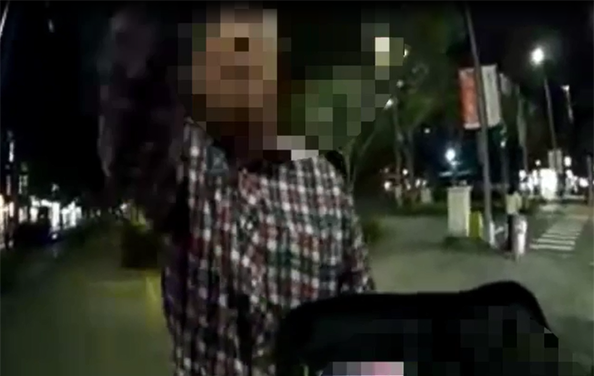 知名酒店大亨焦治国2020年在三峡北大特区违规停车遭警方取缔开单，与儿子及女儿三人与执勤警员发生口角遭送办。(资料照)