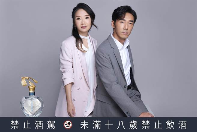 模范夫妻陶晶莹、李李仁，在婚姻中互相扶持且共面对风雨能携手相伴一生。（品牌提供）
