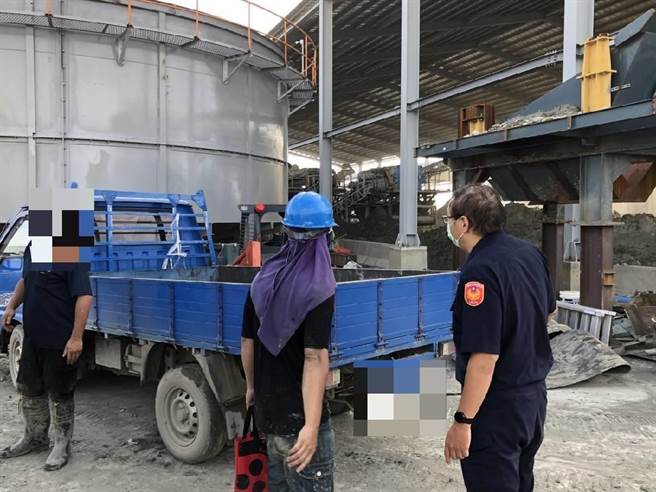 中油楠梓炼油厂发生工安意外。（翻摄照片／高雄林雅惠传真）