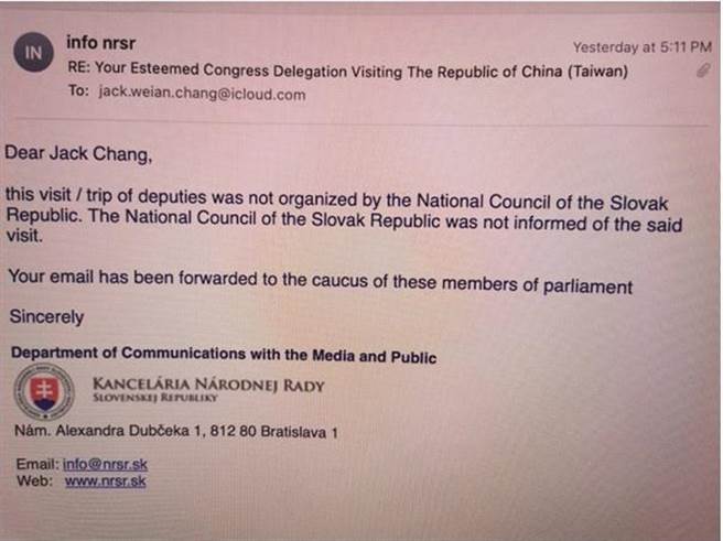 斯洛伐克国会书面证实，上周访台的该国国会议员访问团，行程非由该国国会筹组，行前也未知会。中广董事长赵少康解读访问团个人身分来访，却遭外交部批评刻意丑化来访议员。赵晚间回批，外交部恶人先告状，应说明访台经费谁出的。（赵少康提供）