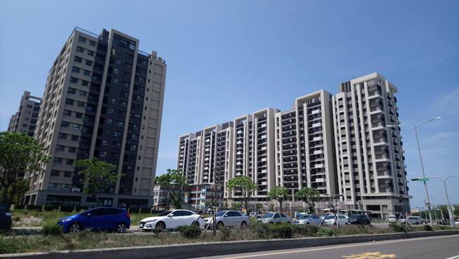 （梧栖区、清水区，是台中预售大楼成交单价还有1字头的区域。图／曾丽芳）