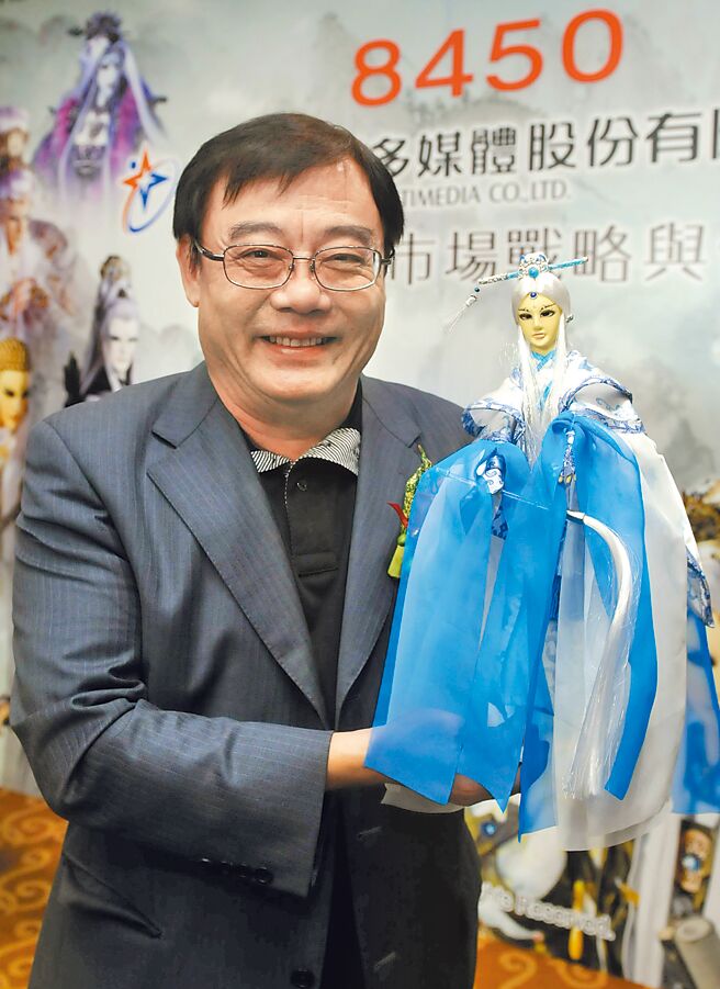 诠释超过4千多个角色，台语口白流利纯正，有「八音才子」之称的霹雳国际多媒体副董事长黄文择12日辞世，享寿66岁。（本报资料照片）