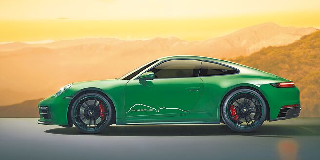 Porsche「保时捷在臺50周年独步纪念款」。（台湾保时捷提供）