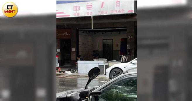 李易将开店的位置原本也是早餐店，目前正在装修。（图／本刊娱乐组）