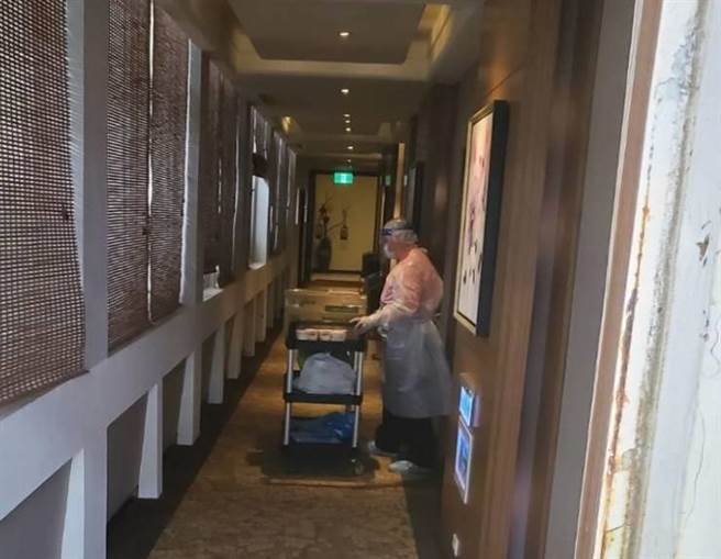 入境3＋4開跑 新北防疫旅館外出不得過夜還要快篩陰。（新北市觀旅局提供）