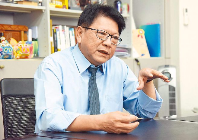 屏东县长潘孟安。（中时资料照，林和生摄）