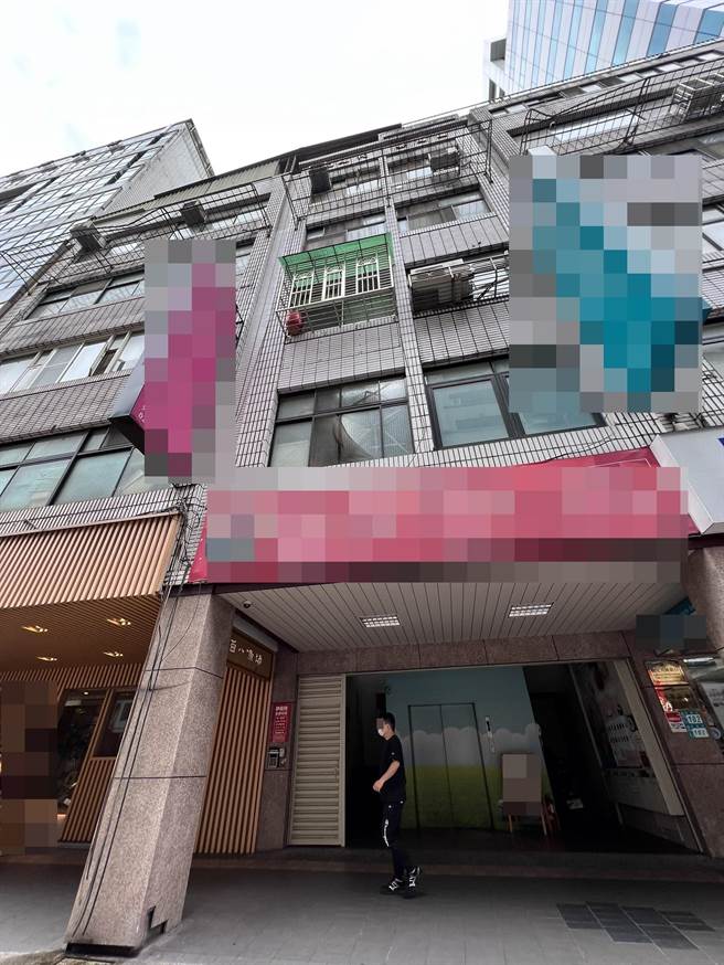 大鑫公司於2008年設立，位在新店區某棟5層高的大樓。（李奇叡攝）
