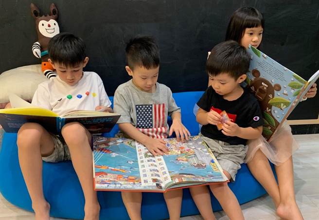 博客来年度最大「童书」书展开跑，预估暑假檔期优惠，可带动业绩成长3成以上。（博客来提供）