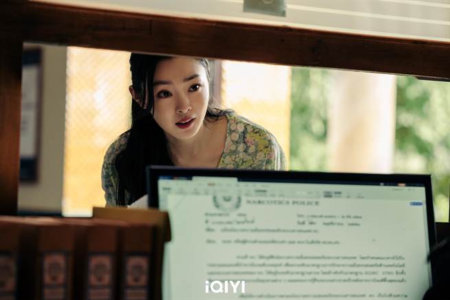 宋轶饰演缉毒警察卧底苏青竹。（爱奇艺国际站提供）