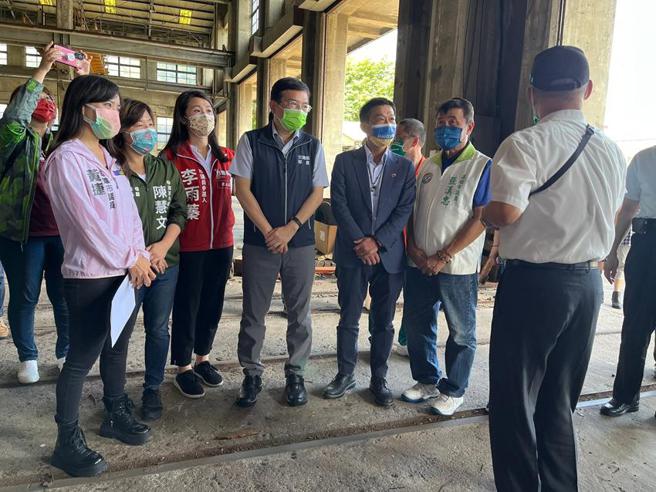 （高雄机厂原址现勘情形。图／交通部提供）