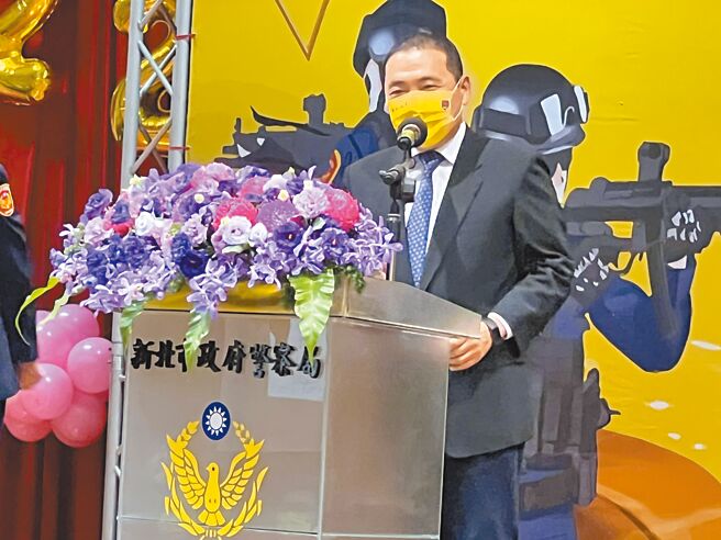 外传民进党立委罗致政获英系、苏系2大派系支持，有望出线角逐新北市长，新北市长侯友宜14日出席活动被问到此事时未正面回应，仅强调现阶段重点仍是把防疫及市政做好。（王扬杰摄）