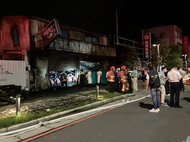 新竹轮胎行纵火酿8死！死者遗体全「严重碳化，警採DNA辩身分。(王惠慧摄)