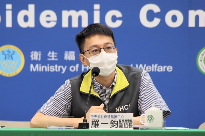 「防疫五月天」剩他独开记者会，罗一钧曝抗病毒3方法。（图／指挥中心提供）