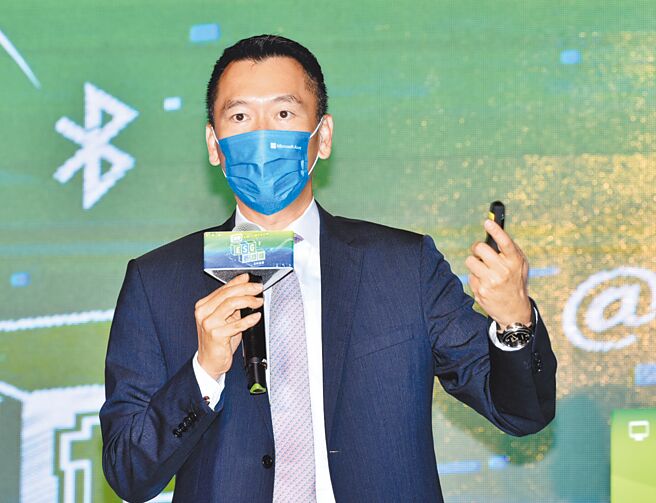台湾微软大型企业商务事业群总经理 卞志祥