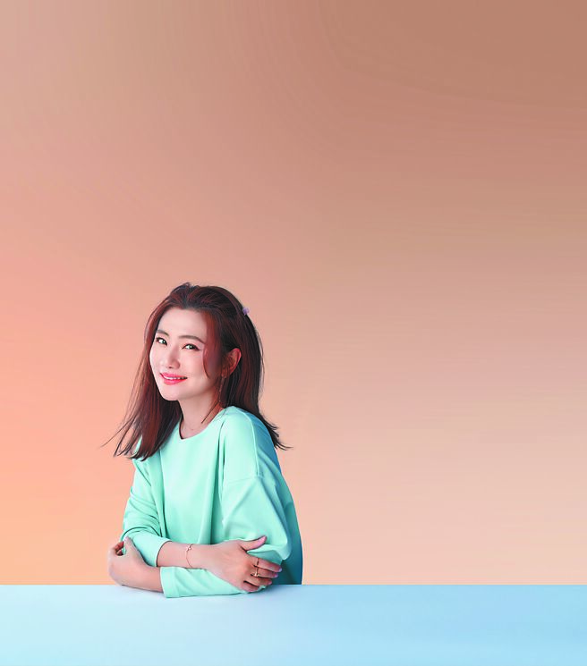 Selina創立美食品牌，近日開心推出新品。（任性eat下提供）