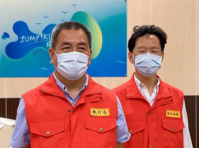 金門今(17)日新增120名新冠確診者，累計3853例。縣府說明最新疫情狀況。（縣府提供）